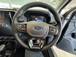 2025 Ford
Everest Sport