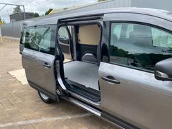 2025 Renault Kangoo LWB Automatic