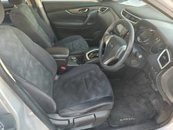 2016 NISSAN