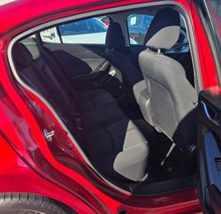 2018 Mazda 3 Maxx Sport