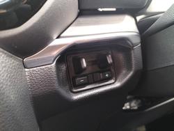 2024 Ford
                Everest Trend