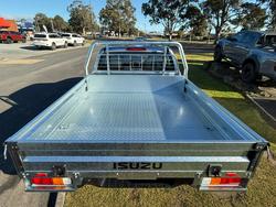 2025 Isuzu
D-MAX LS-M