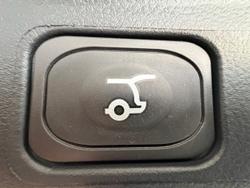 2025 Ford
Everest Sport