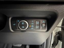 2025 Ford
Everest Sport