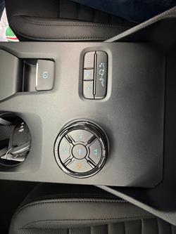 2025 Ford
Everest Sport