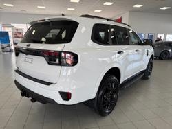 2025 Ford
Everest Sport