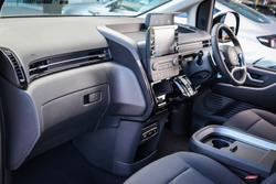 2025 Hyundai STARIA