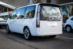 2025 Hyundai STARIA