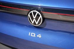 2025 Volkswagen ID.4 Pro