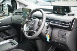 2025 Hyundai STARIA