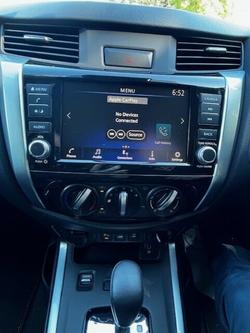 2024 NISSAN NP300 NAVARA ST