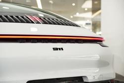 2021 Porsche 911 Carrera