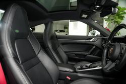 2021 Porsche 911 Carrera