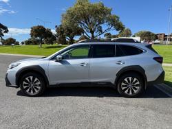 2025 Subaru Outback AWD Touring