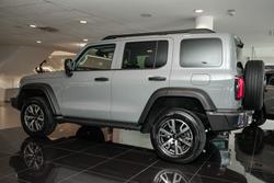 2025 GWM
Tank 300 Lux