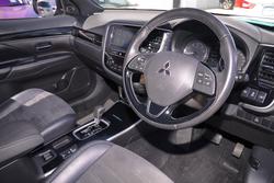 2019 Mitsubishi Outlander Black Edition