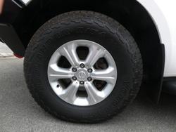 2020 Nissan Navara ST (4x4)