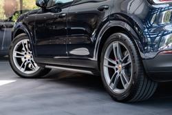 2024 Porsche Cayenne S