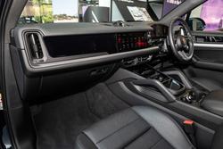 2024 Porsche Cayenne S