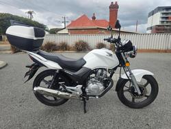 Honda CB125E