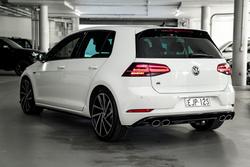 2020 Volkswagen
                Golf R