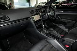 2020 Volkswagen
                Golf R