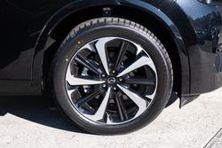 2025 Mazda
CX-80 D50e Azami