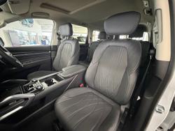 2025 LDV D90 EXECUTIVE