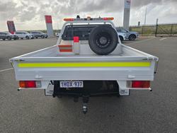 2022 Toyota Hilux SR Glacier White