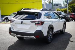 2024 Subaru
                OUTBACK 