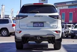 2022 Isuzu MU-X LS-U