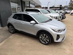 2023 KIA
STONIC SPORT