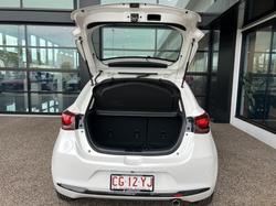 2025 Mazda
2 G15 Evolve