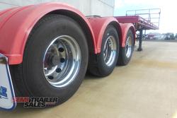 2017 CIMC 12 Pallet Flat Top A Trailer