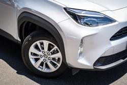 2024 Toyota Yaris Cross Hybrid GX