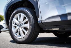 2024 Toyota Yaris Cross Hybrid GX