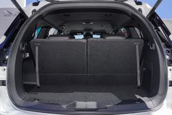 2025 Isuzu MU-X X-TERRAIN