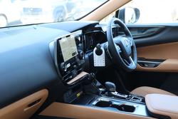 2024 Lexus NX350H NX350h Luxury AWD 2.5L Hybrid Auto CVT Wagon 2M00500 001