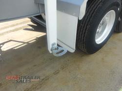 2023 Barker 10 Pallet Curtainsider A Trailer