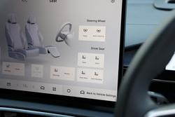 2025 Geely
Ex5