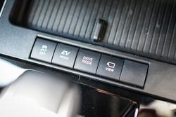 2025 Toyota Corolla Cross Hybrid GXL