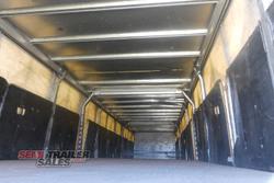 2013 Krueger 22 Pallet Curtainsider with Mezz