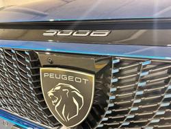 2025 Peugeot 5008 GT Premium Hybrid