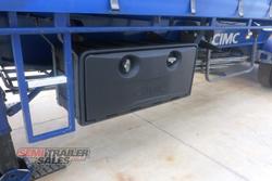 2010 CIMC 12 Pallet Curtainsider A Trailer