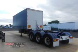 2010 CIMC 12 Pallet Curtainsider A Trailer