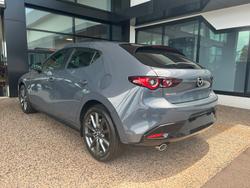 2025 Mazda 3 G20 Evolve