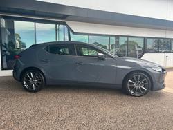 2025 Mazda 3 G20 Evolve