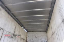 2008 Maxitrans 10 Pallet Dog Curtainsider