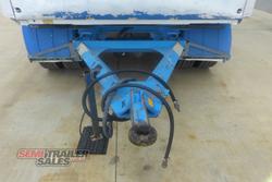 2008 Maxitrans 10 Pallet Dog Curtainsider