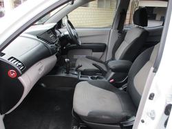 2011 Mitsubishi Triton GLX-R MN MY12 White